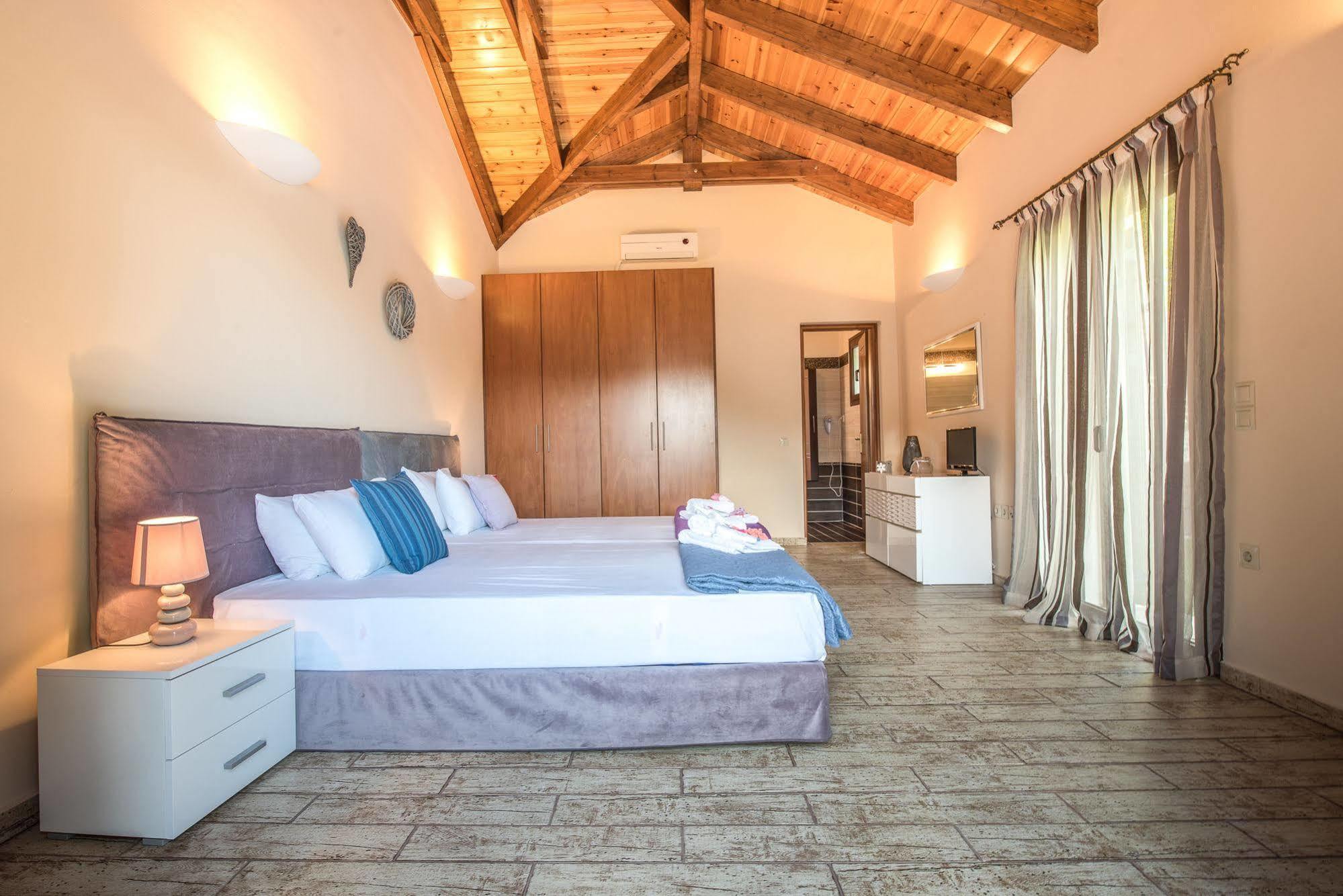Astarte Villas - Kyveli Villa Vanáto Kültér fotó