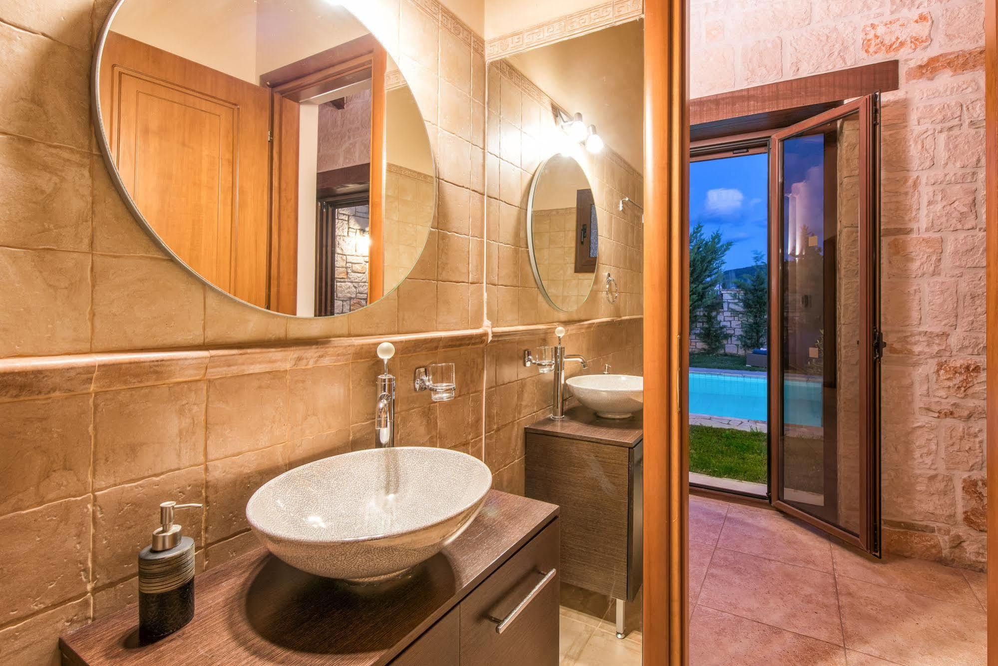 Astarte Villas - Kyveli Villa Vanáto Kültér fotó